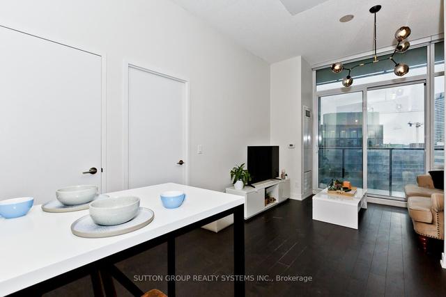 n1002 - 120 Bayview Ave, Condo with 1 bedrooms, 2 bathrooms and 0 parking in Toronto ON | Image 11