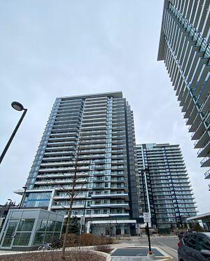 303-2560 Eglinton Ave W, Mississauga, ON, L5M0Y3 | Card Image