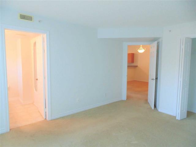 401 - 2055 Appleby Line, Condo with 2 bedrooms, 2 bathrooms and 1 parking in Burlington ON | Image 5