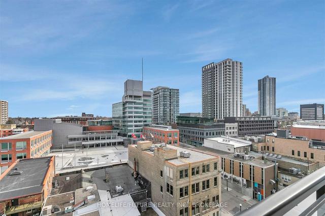 810 - 60 Charles St W, Condo with 1 bedrooms, 1 bathrooms and 0 parking in Kitchener ON | Image 19