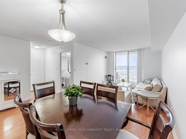 1009 - 1369 Bloor St W, Condo with 1 bedrooms, 1 bathrooms and 1 parking in Toronto ON | Image 3