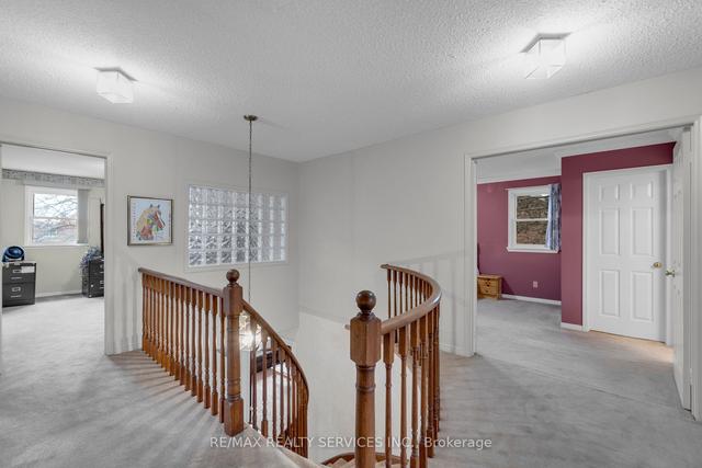 18 Nevada Crt, House detached with 5 bedrooms, 3 bathrooms and 6 parking in Brampton ON | Image 13