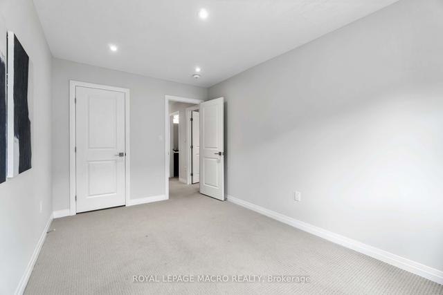 37 - 30 Times Square Blvd, House attached with 3 bedrooms, 3 bathrooms and 2 parking in Hamilton ON | Image 20
