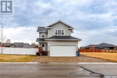 78 Orr Drive, House detached with 4 bedrooms, 4 bathrooms and null parking in Melfort SK | Card Image