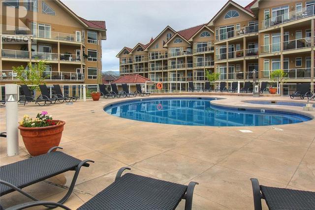 432 - 1088 Sunset Drive, Condo with 2 bedrooms, 2 bathrooms and 1 parking in Kelowna BC | Image 5