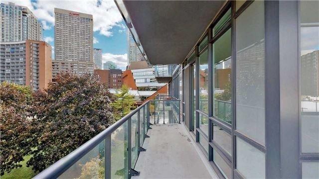 511 - 825 Church St, Condo with 2 bedrooms, 2 bathrooms and 1 parking in Toronto ON | Image 5