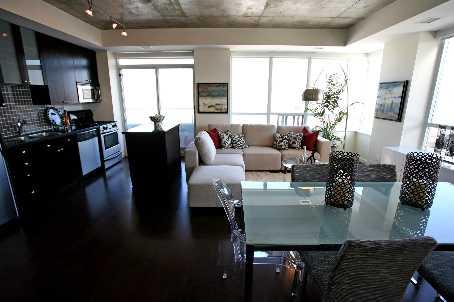 lph2 - 1 Shaw St, Condo with 2 bedrooms, 2 bathrooms and 2 parking in Toronto ON | Image 2