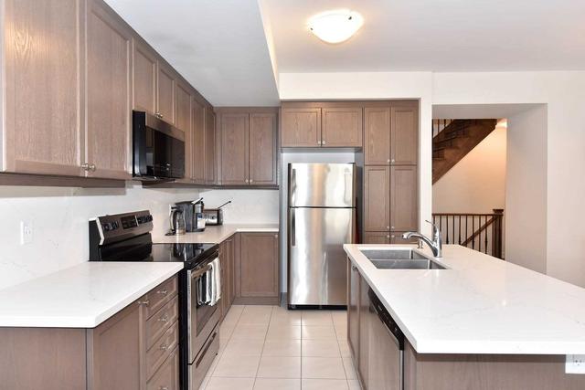15 Luzon Ave, House detached with 4 bedrooms, 7 bathrooms and 6 parking in Markham ON | Image 37