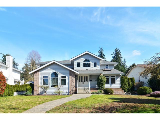 1960 128 Street, House detached with 3 bedrooms, 3 bathrooms and 5 parking in Surrey BC | Card Image