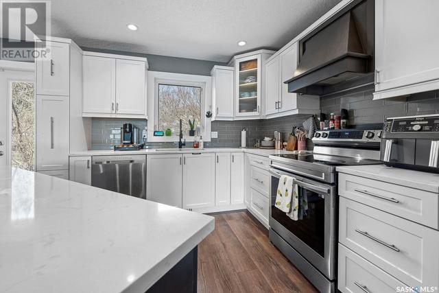 8222 Rankin Drive, House detached with 4 bedrooms, 3 bathrooms and null parking in Regina SK | Image 3