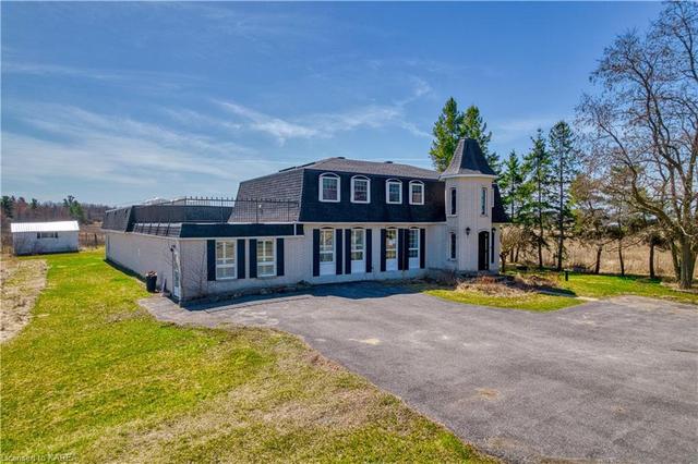 2969 Highway 15, House detached with 4 bedrooms, 3 bathrooms and 10 parking in Kingston ON | Image 12