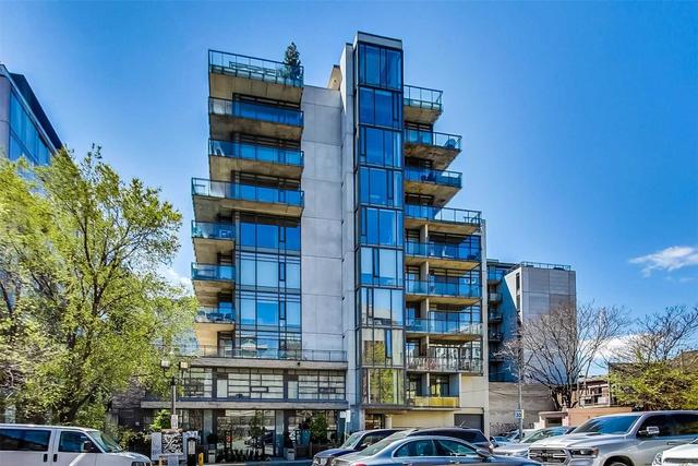 805 - 10 Morrison St, Condo with 2 bedrooms, 1 bathrooms and 1 parking in Toronto ON | Image 1