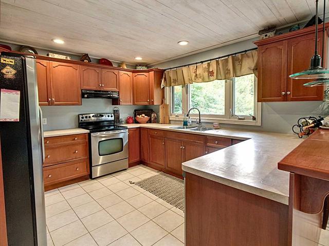 30563 Hungry Hollow Rd, House detached with 3 bedrooms, 3 bathrooms and 10 parking in North Middlesex ON | Image 6
