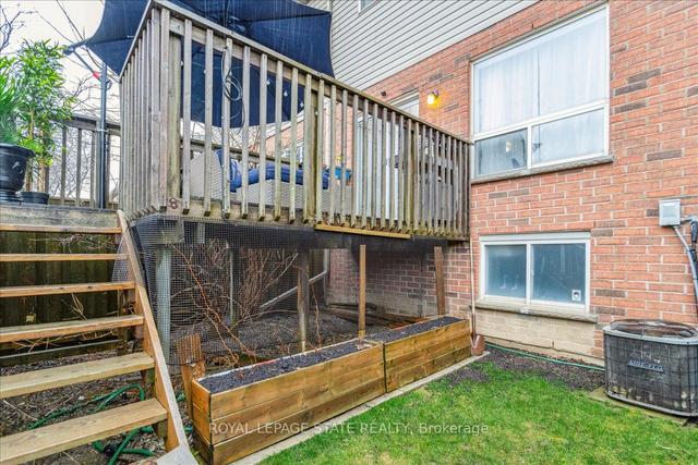 67 - 800 Paramount Dr, Townhouse with 3 bedrooms, 3 bathrooms and 2 parking in Hamilton ON | Image 32