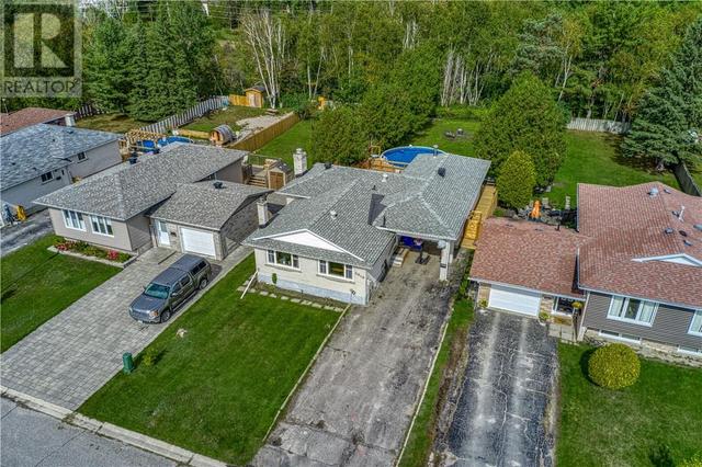 2018 Caribou Road, House detached with 3 bedrooms, 1 bathrooms and null parking in Greater Sudbury ON | Image 8