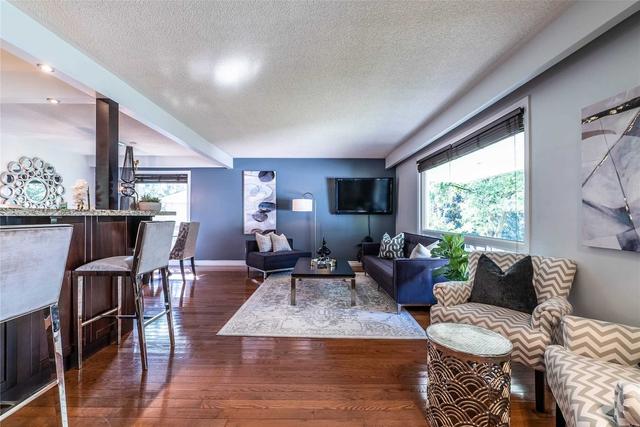 7 Top St, House detached with 3 bedrooms, 2 bathrooms and 9 parking in Ajax ON | Image 23