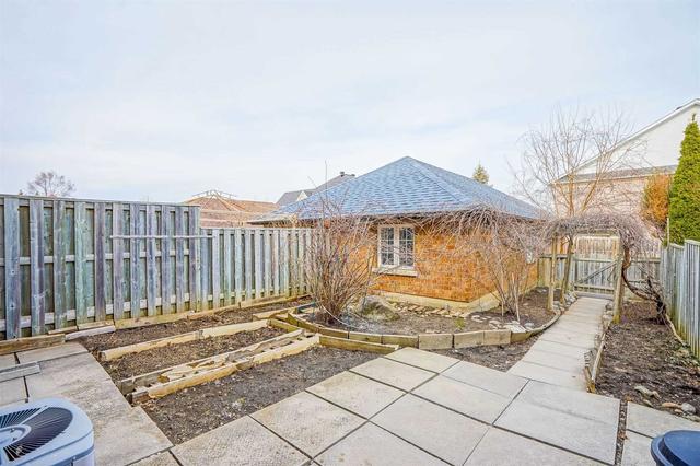 553 William Berczy Blvd, House attached with 3 bedrooms, 3 bathrooms and 3 parking in Markham ON | Image 25