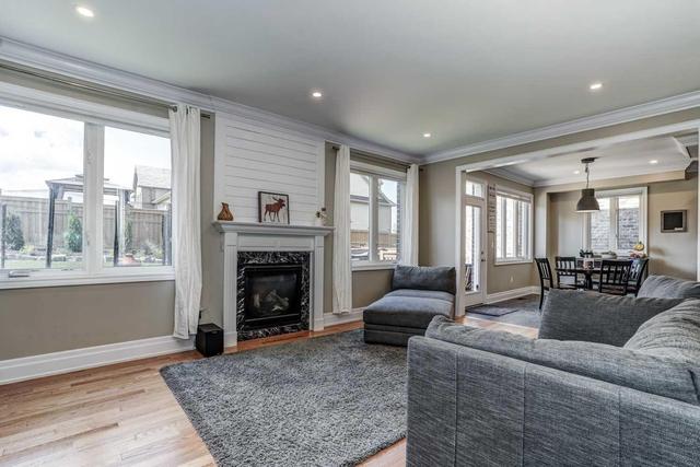 80 Barchard St, House detached with 4 bedrooms, 4 bathrooms and 4 parking in Clarington ON | Image 6