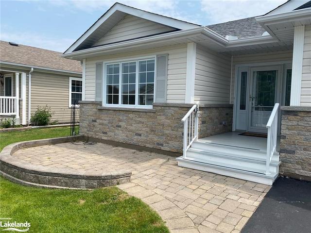 11 Marvin Gardens Boulevard, House detached with 2 bedrooms, 2 bathrooms and 4 parking in Wasaga Beach ON | Image 21