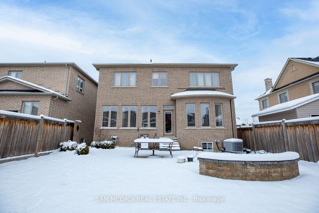 4 Jewelville St, House detached with 4 bedrooms, 4 bathrooms and 6 parking in Brampton ON | Image 16