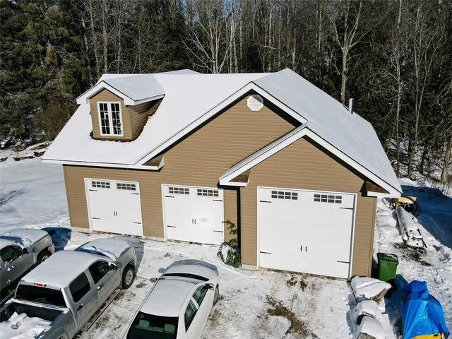 1930 County Road 121 Rd, House detached with 4 bedrooms, 2 bathrooms and 6 parking in Kawartha Lakes ON | Image 13