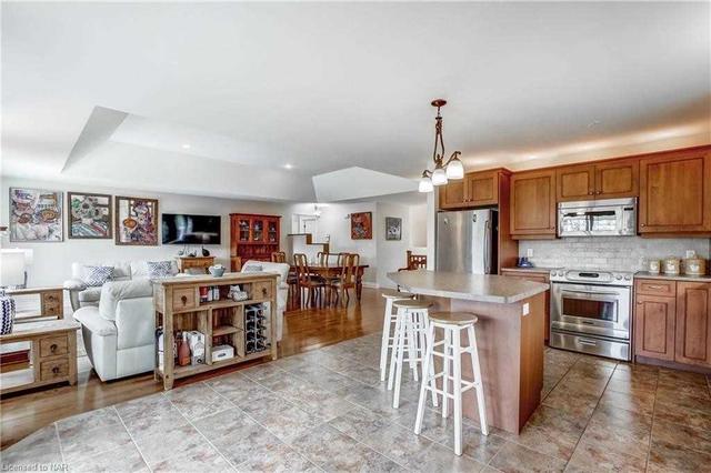 26 Westwood Dr, House detached with 3 bedrooms, 3 bathrooms and 6 parking in Port Colborne ON | Image 7