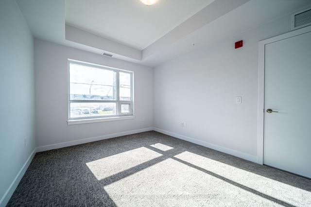 211 - 121 #8 Highway, Condo with 1 bedrooms, 1 bathrooms and 2 parking in Goderich ON | Image 17