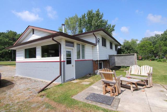4741 Haldimand Rd 20 Road, House detached with 3 bedrooms, 1 bathrooms and 11 parking in Haldimand County ON | Image 6