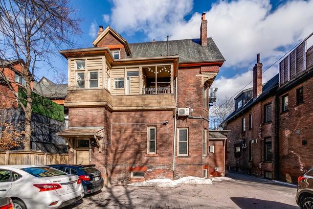 main - 532 Huron St, House detached with 2 bedrooms, 1 bathrooms and 1 parking in Toronto ON | Image 30