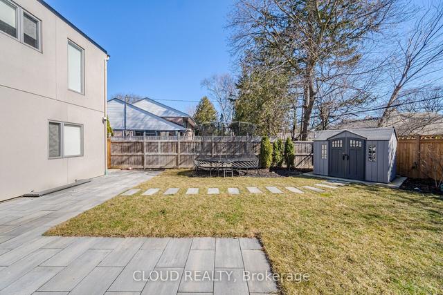 7 Ashwood Cres, House detached with 4 bedrooms, 5 bathrooms and 6 parking in Toronto ON | Image 31