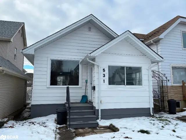 531 Norah Street S, House detached with 3 bedrooms, 1 bathrooms and null parking in Thunder Bay ON | Image 1