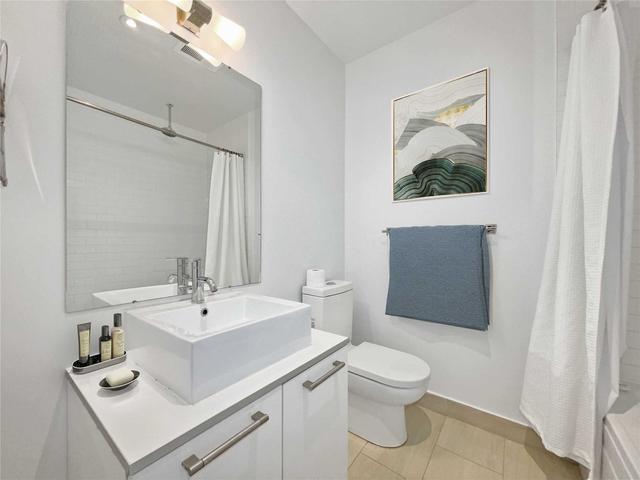 703 - 60 Bathurst St, Condo with 1 bedrooms, 1 bathrooms and 1 parking in Toronto ON | Image 9