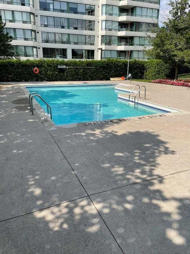906 - 120 Promenade Circ, Condo with 2 bedrooms, 2 bathrooms and 1 parking in Vaughan ON | Image 4