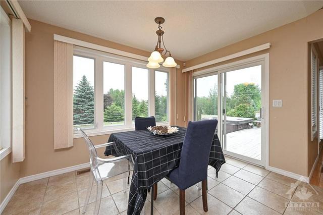 33 Tudor Circle, House detached with 3 bedrooms, 2 bathrooms and 8 parking in Rideau Lakes ON | Image 14