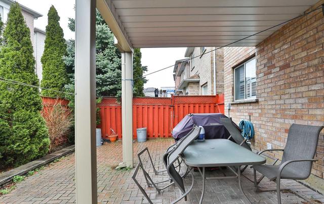 8 Margaret Rose Crt, House detached with 3 bedrooms, 4 bathrooms and 4 parking in Toronto ON | Image 34