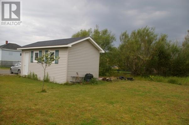38 Main Street, House detached with 4 bedrooms, 2 bathrooms and null parking in Stephenville Crossing NL | Image 4