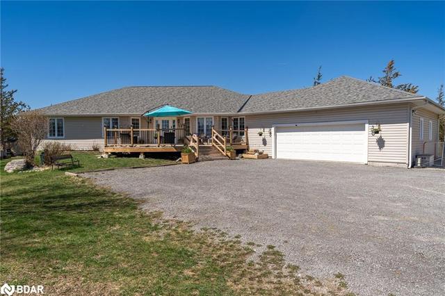 2421 Blessington Road, House detached with 3 bedrooms, 2 bathrooms and 10 parking in Tyendinaga ON | Image 1
