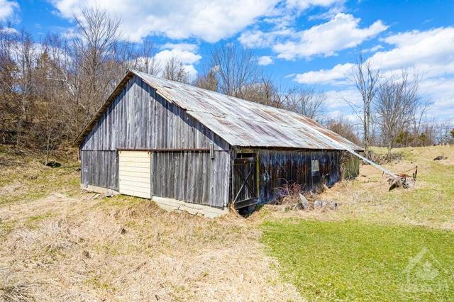 Property has outbuildings and barn | Image 26