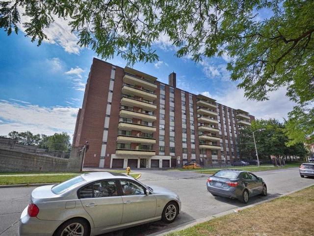 211 - 921 Midland Ave, Condo with 2 bedrooms, 1 bathrooms and 1 parking in Toronto ON | Image 1