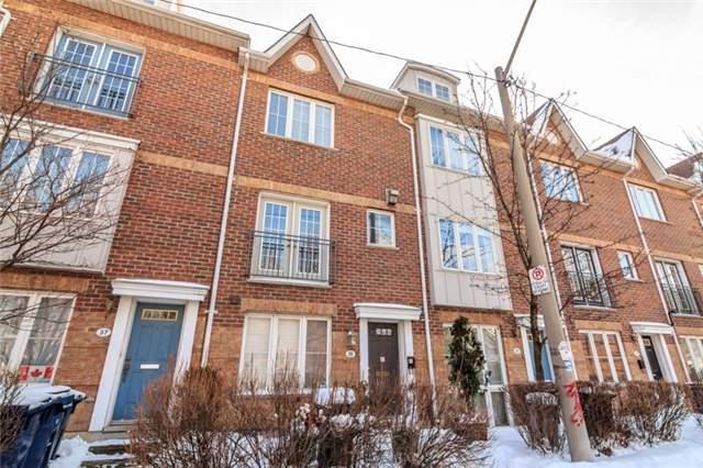 Upper - 35 Rankin Cres, House attached with 3 bedrooms, 2 bathrooms and 1 parking in Toronto ON | Image 12