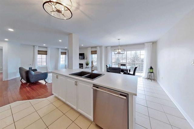 1493 Aldergrove Dr, House detached with 4 bedrooms, 3 bathrooms and 6 parking in Oshawa ON | Image 6