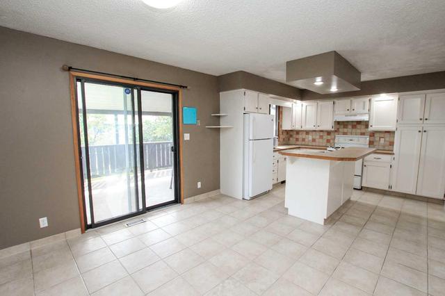 87 Carpenter Street, House detached with 4 bedrooms, 2 bathrooms and 4 parking in Red Deer AB | Image 6