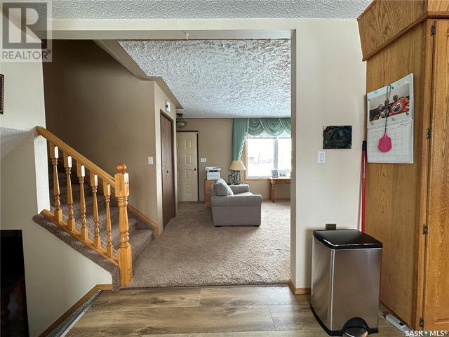 403 2nd Street Ne, House detached with 4 bedrooms, 3 bathrooms and null parking in Watson SK | Image 14