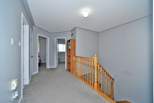 63 Candlebrook Dr, House attached with 3 bedrooms, 3 bathrooms and 3 parking in Whitby ON | Image 6
