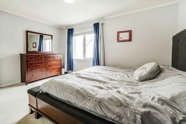 113 Chipmunk Cres, House attached with 3 bedrooms, 3 bathrooms and 2 parking in Brampton ON | Image 17