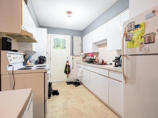 3154 - 3156 268 Street, House attached with 10 bedrooms, 4 bathrooms and 8 parking in Langley BC | Image 10