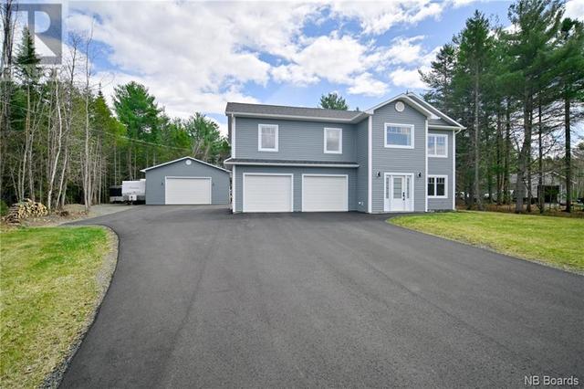 45 Thompson Avenue, House detached with 4 bedrooms, 3 bathrooms and null parking in Burton NB | Image 36
