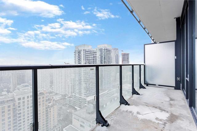 2909 - 161 Roehampton Ave, Condo with 2 bedrooms, 2 bathrooms and 0 parking in Toronto ON | Image 10