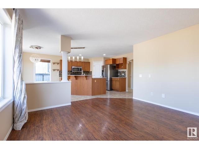 3302 49 St, House detached with 4 bedrooms, 3 bathrooms and null parking in Beaumont AB | Image 13