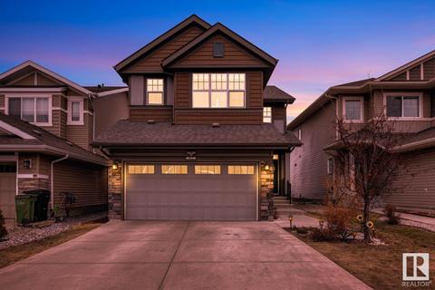 3011 Carpenter Ld Sw, House detached with 5 bedrooms, 2 bathrooms and 4 parking in Edmonton AB | Card Image